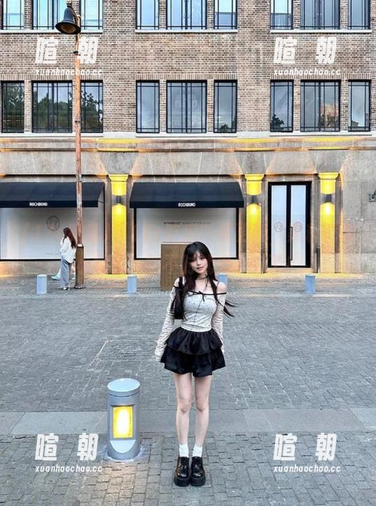 17c吃瓜 “17c吃瓜”又更新,黑料就像小黄鸭,时不时就漂出来了!