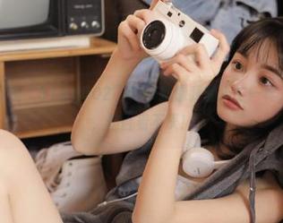 我说“51cg002”app就像我的人生一样，虽不完美，但百看不厌！