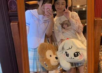 “51吃瓜网cg”地址揭晓：人生不需要太多烦恼，只需多点瓜