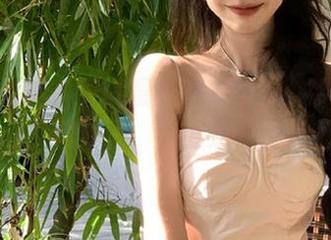 51最新吃瓜发布：冷酷总裁与呆萌助理，热度乘以反差！