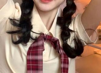 打卡“51每日吃瓜”app，分享你的瓜感受，是真爱还是无聊？