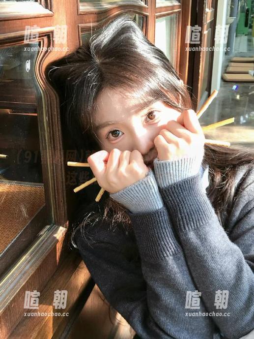 91黑料网 就在91黑料网app,没想到这些瓜听着都有点色!