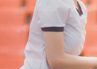 登录cggolive，告诉我，今天你吃了哪个瓜，是思考人生还是就肤浅乐一乐，我在这等答案哦！