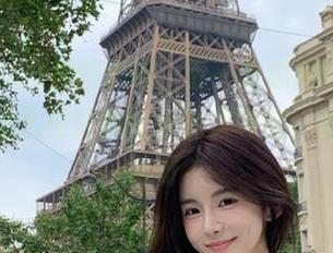 突然想问，五一吃瓜网站上的娜娜，是怎么做到如此自然又真实，难以抵挡的呀？