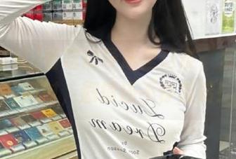 看吃瓜导航里这条，资源满满的同时，剧情还不停反转！