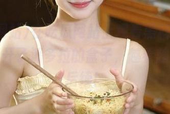 在吃瓜网站上观看黑料，真有点像打开了潘多拉的盒子，越看越想知道后续！