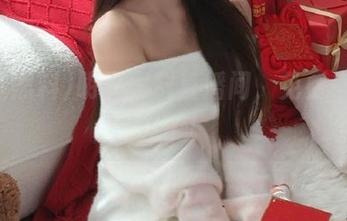 明星黑料直播间，免费来抢热评了！