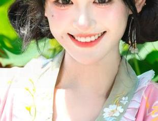 我在黑料不打烊网页上，只想安安静静吃瓜，却被惊艳的美女刷屏