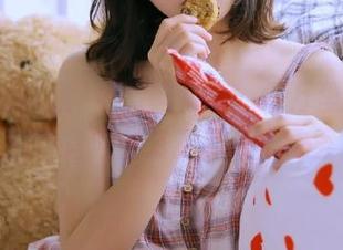 虽然脑仁疼，但万里长征篇黑料正能量官网的资源真让人欲罢不能！