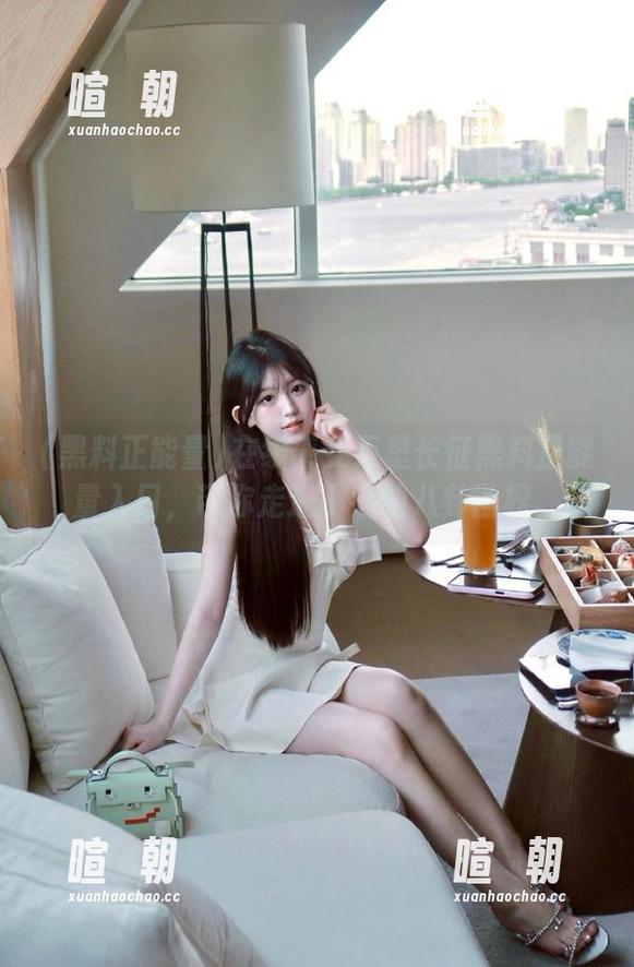 黑料正能量 在线感受万里长征黑料正能量入口,带你走进小巷的八卦世界。