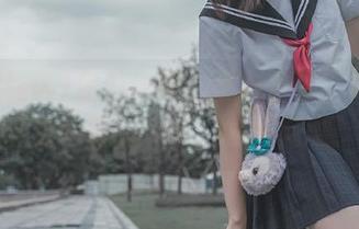 你们也看“黑料社区”吗？看得我心情起伏哦，有点刺激！