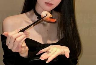155.fun.黑料网导航让我直击自我审美，西瓜、黄瓜，各种食材偏见都得打破。